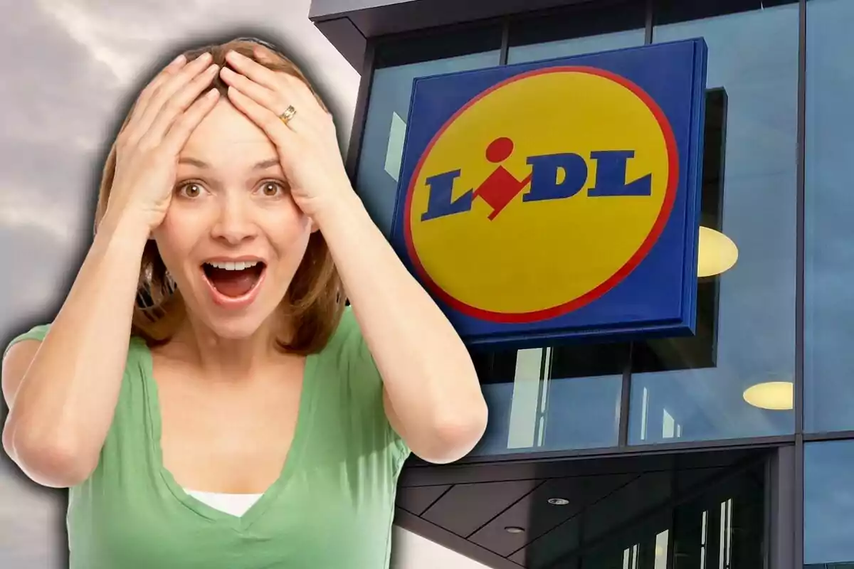 Dona sorpresa amb les mans al cap davant d’un supermercat Lidl