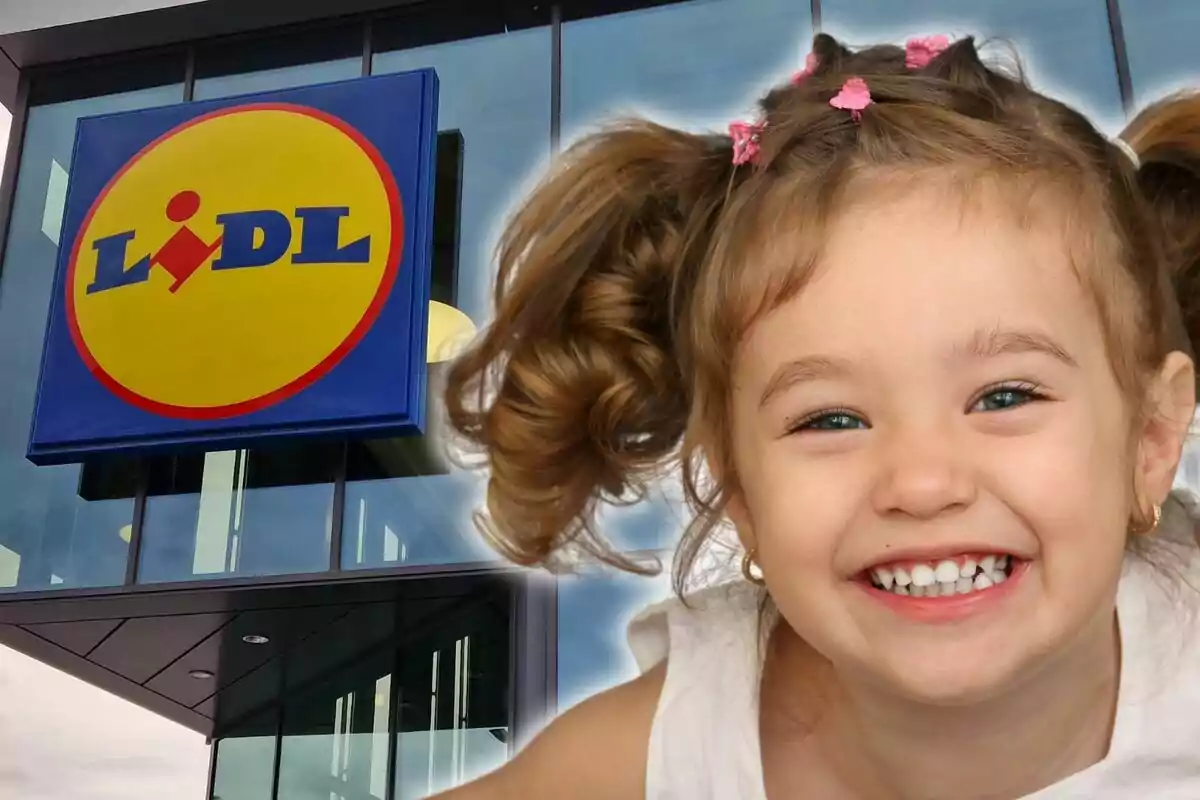 Nena somrient amb cuetes i llaços roses davant d’una botiga Lidl