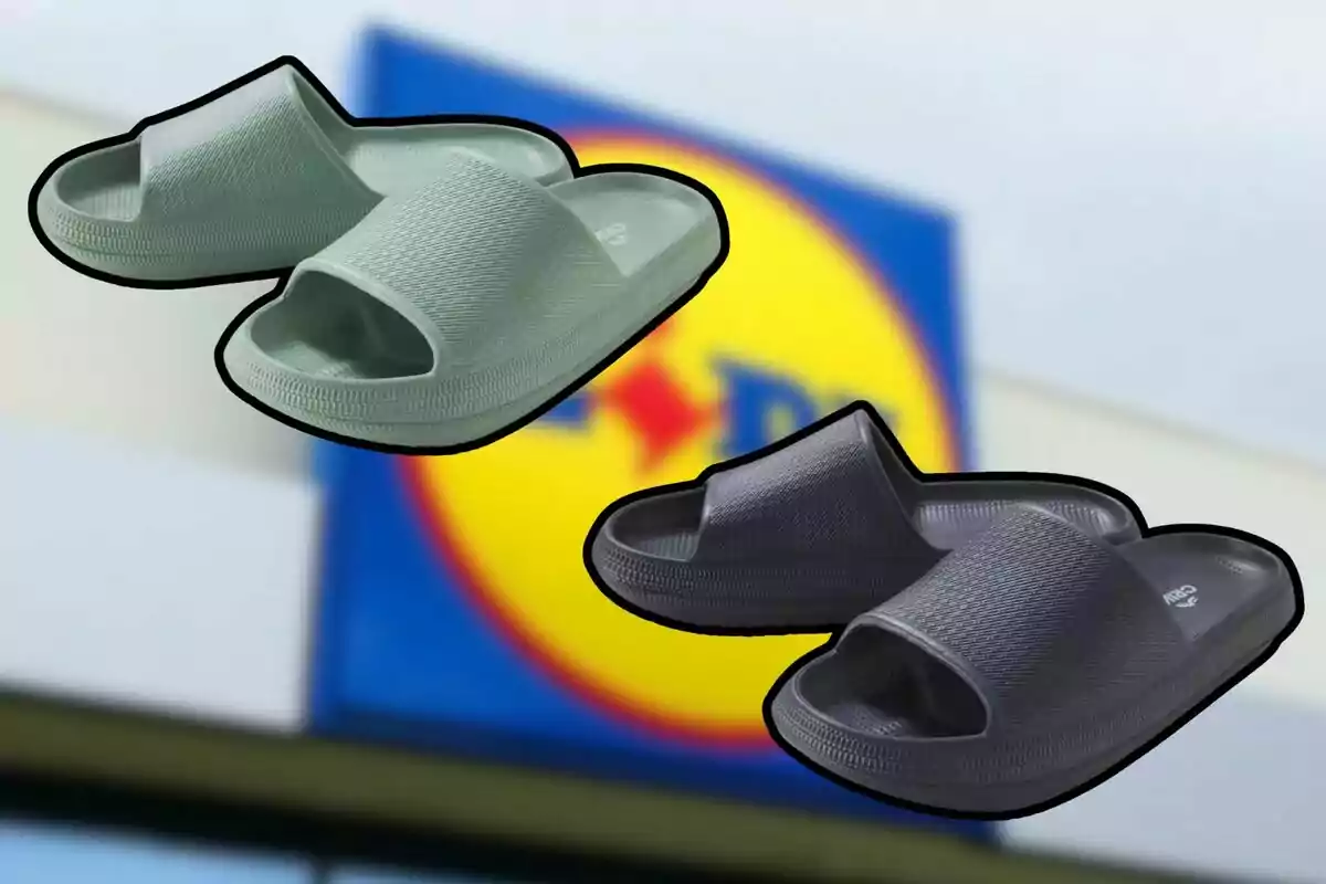 Dos parells de sandàlies de goma en colors verd i negre floten davant d'un fons desenfocat amb un logotip. Dos parells de sandàlies de goma en colors verd i negre floten davant d'un fons desenfocat amb un logotip.