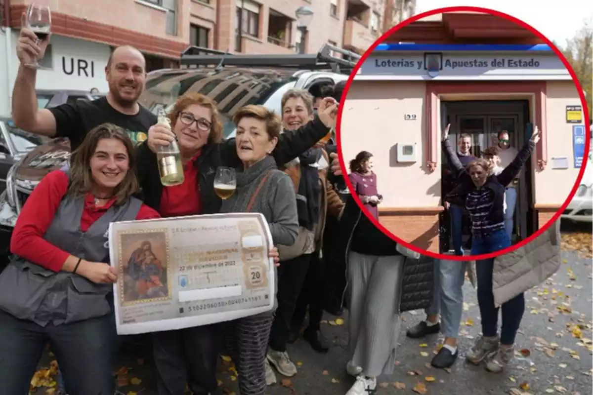 Imatge de diverses persones celebrat que els ha tocat algun premi de la loteria de Nadal, davant d'administracions