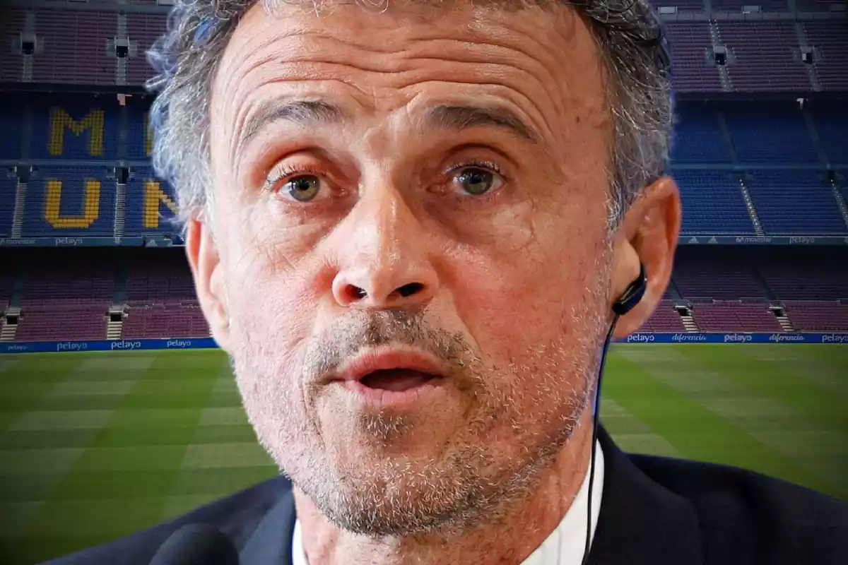 Luis Enrique mirant al capdavant sobre una imatge del Camp Nou