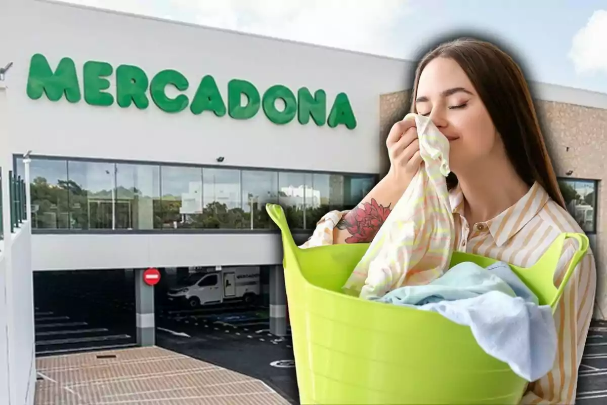 Una dona sosté una cistella verda amb roba neta mentre fa olor a una peça, amb un supermercat Mercadona de fons.