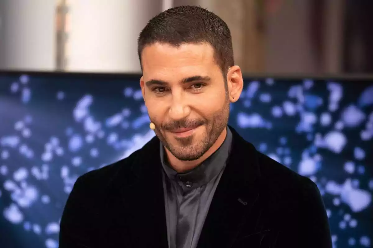 Fotografía de Miguel Ángel Silvestre en El Hormiguero de invitado