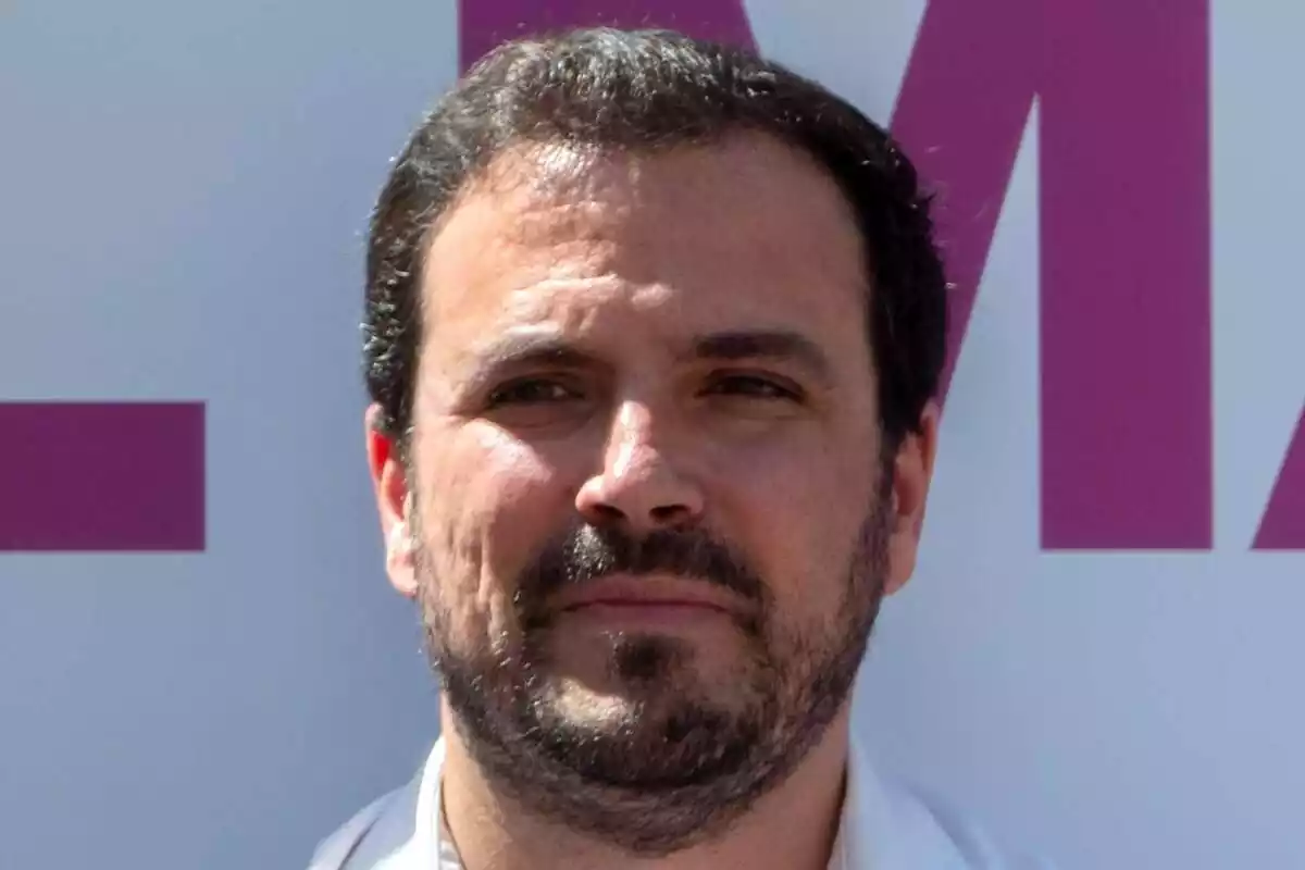 Primer pla del polític de Podemos Alberto Garzón