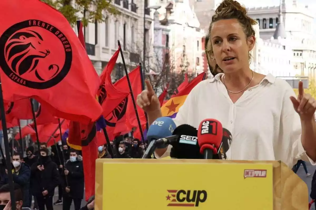 Muntatge d'una manifestació de Frente Obrero amb la líder de la CUP Mireia Vehí