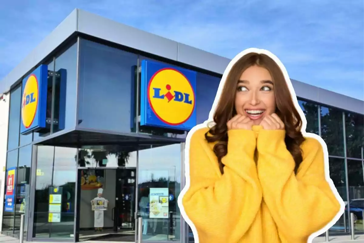 Dona somrient amb suèter groc davant d'una botiga Lidl.