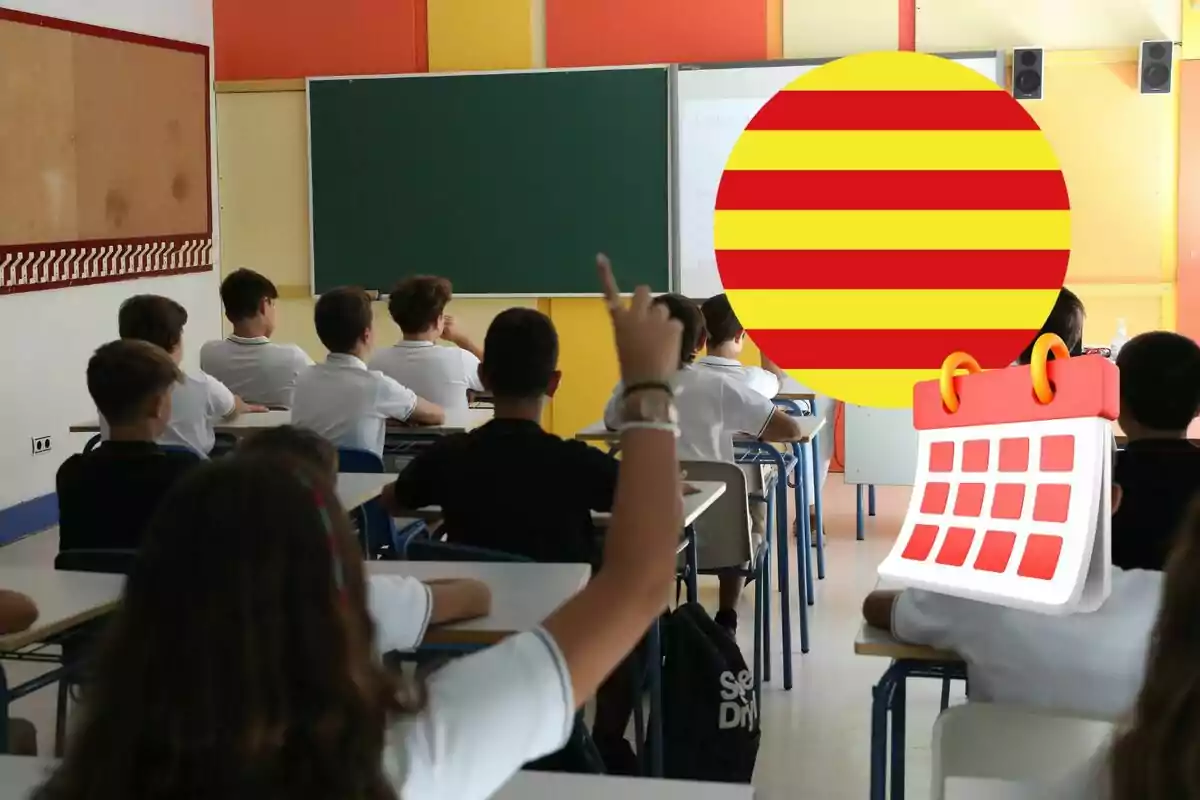 Estudiants a una aula amb una pissarra verda i un calendari i una bandera catalana superposats.