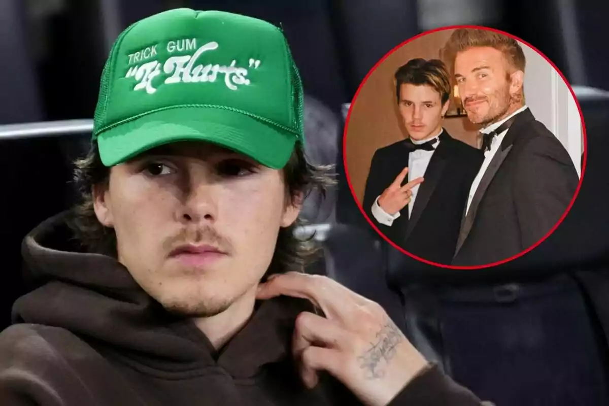 Cruz Beckham con gorra verde y sudadera oscura mira hacia un lado, mientras que en un recuadro se muestra a él y David Beckham vestidas de traje formal.