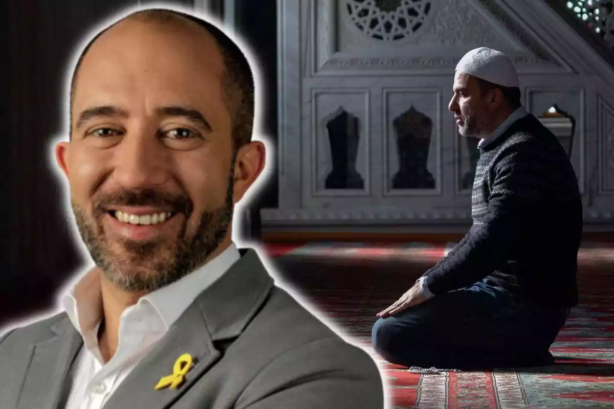Muntatge de fotos de Marc Aloy, alcalde de Manresa, amb un musulmà resant a l'interior d'una mesquita de fons