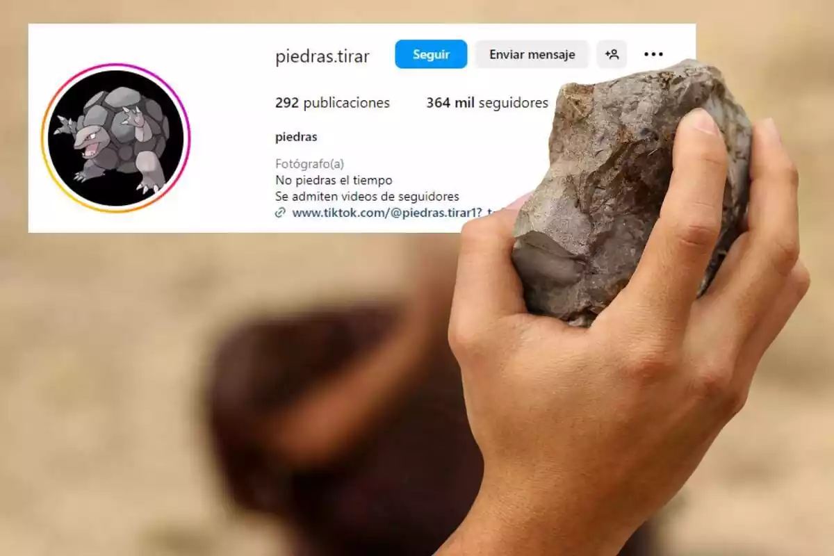 Muntatge de fotos de l'Instagram 'piedras.tirar' i una mà agafant una pedra