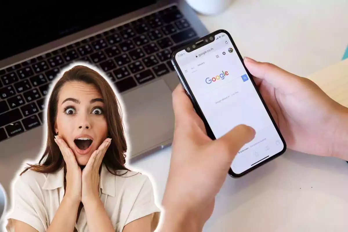 Muntatge de fotos d'unes mans sostenint un mòbil que té un navegador obert amb Google i, al costat, una dona amb rostre de sorpresa