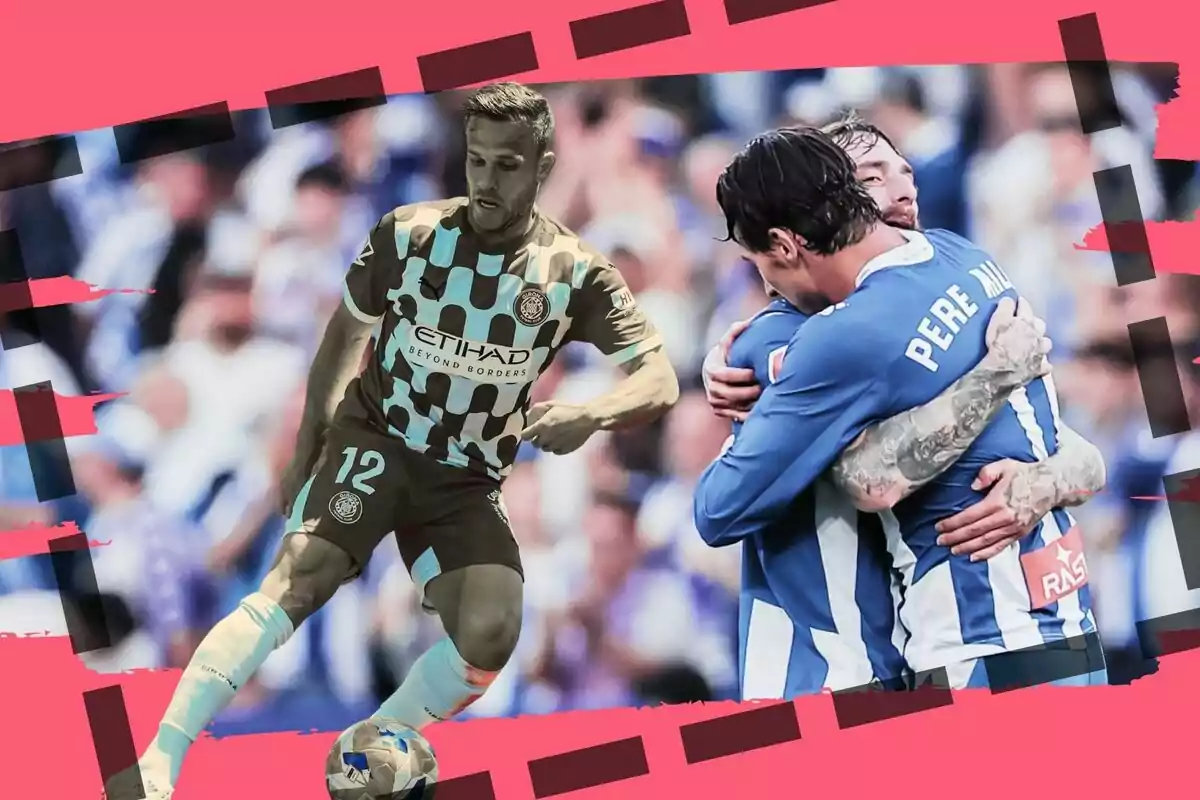 Futbolista amb uniforme de quadres en acció i dos jugadors de blau abraçats al fons amb un disseny gràfic rosa i negre