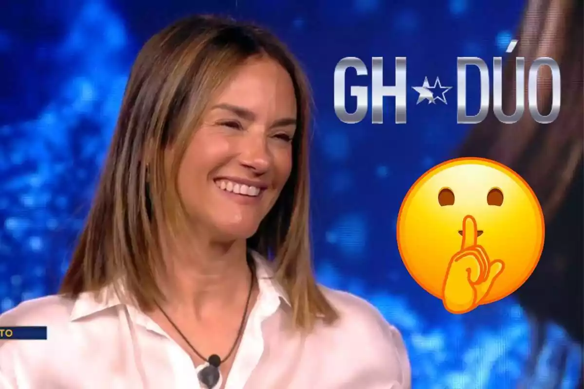 Muntatge d'Elena Rodríguez somrient amb una brusa blanca, el logotip de 'GH Dúo' i un emoji de silenci