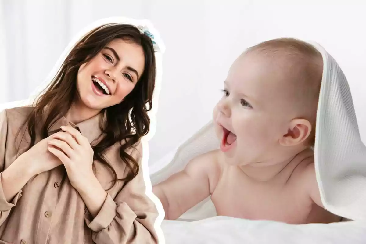Muntatge de fotos d'un bebè feliç i, al costat, una dona somrient