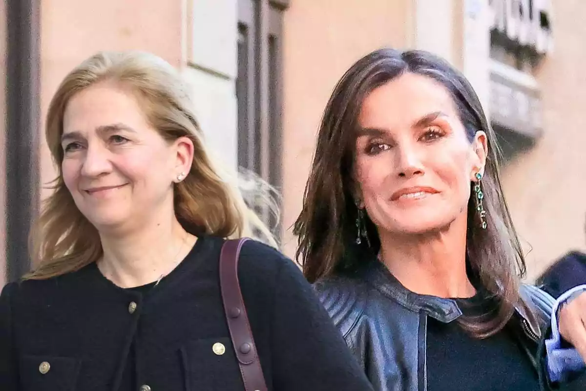 Muntatge amb la infanta Cristina somrient i Letizia amb pendents llargs