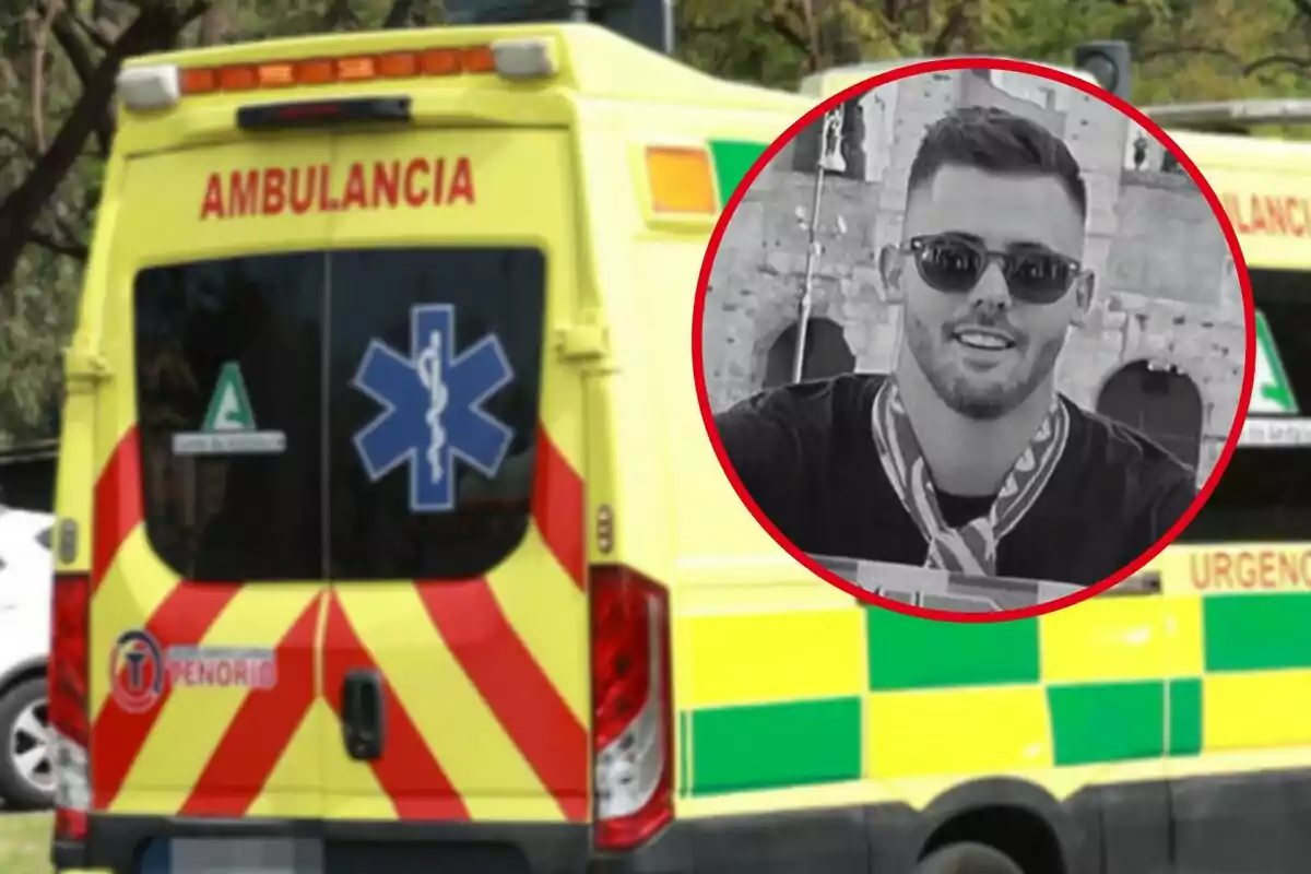 Una ambulància groga amb detalls vermells i verds està estacionada, i a la cantonada superior dreta hi ha un cercle vermell que conté la imatge en blanc i negre d'un home jove amb ulleres de sol i una bufanda al voltant del coll. Una ambulància groga amb detalls vermells i verds està estacionada, i a la cantonada superior dreta hi ha un cercle vermell que conté la imatge en blanc i negre d'un home jove amb ulleres de sol i una bufanda al voltant del coll.