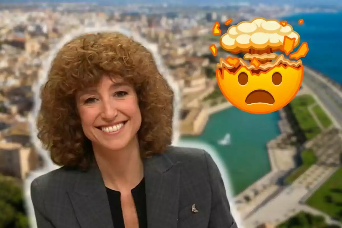 Agnès Marquès somrient amb cabell arrissat i un emoji de cap explotant sobre un fons urbà.