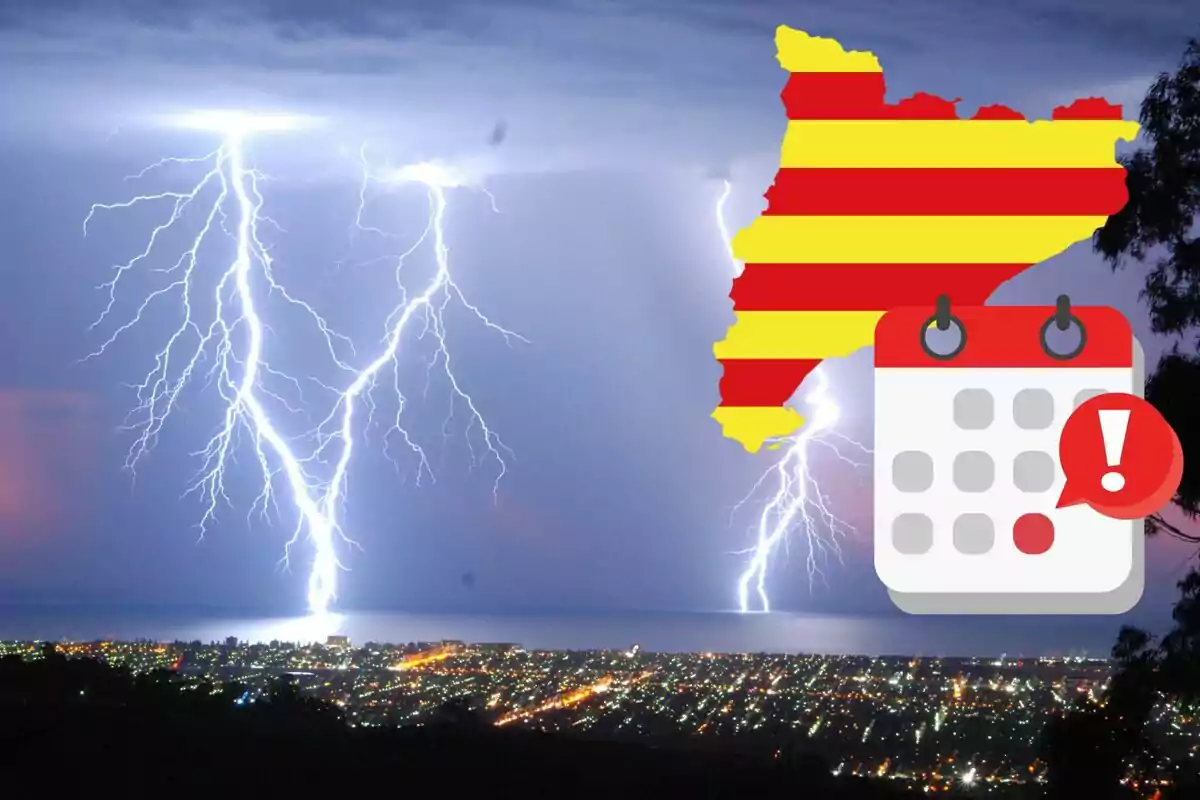 Tempesta elèctrica sobre una ciutat costanera amb un mapa de Catalunya i una icona de calendari amb un signe d´exclamació.