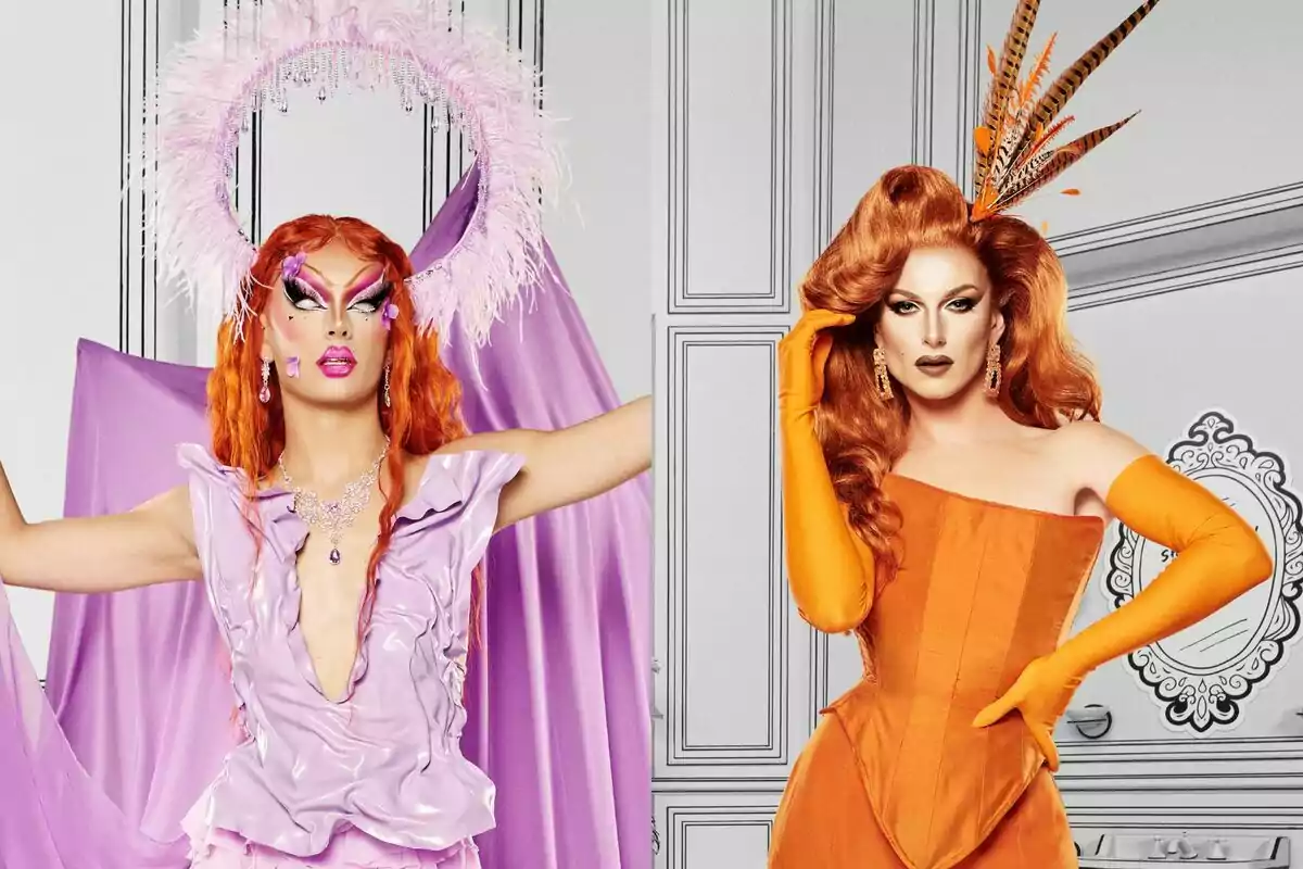 La Niña Delantro y Le Cocó con pelucas pelirrojas y maquillaje llamativo, una vestida de lila con un tocado de plumas y la otra de naranja con guantes largos y plumas en el cabello en Drag Race España.