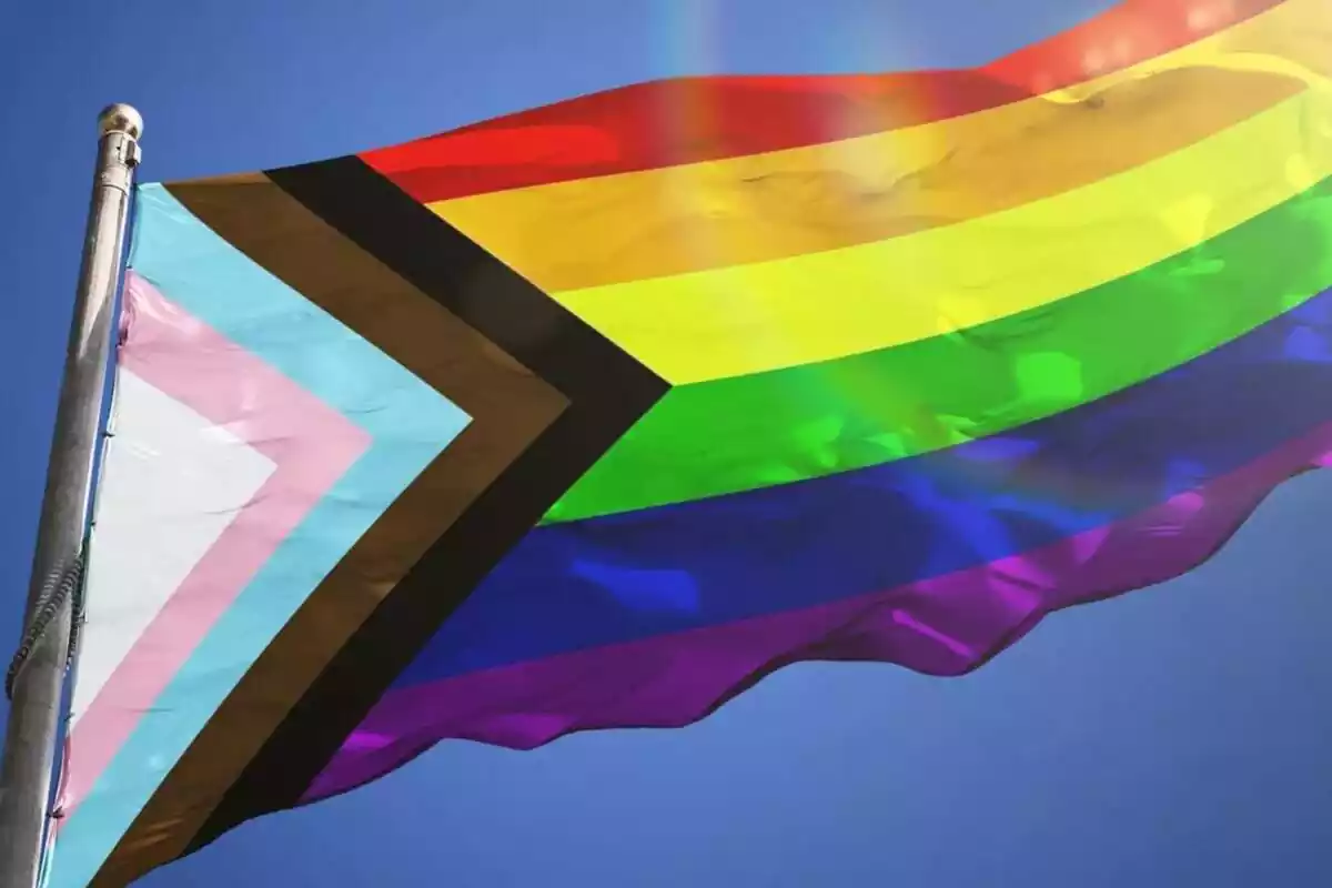 Nova bandera LGTB+