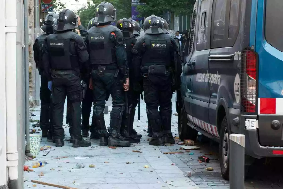Imatge dels Mossos d'Esquadra durant un operatiu a la ciutat de Girona Imatge dels Mossos d'Esquadra durant un operatiu a la ciutat de Girona