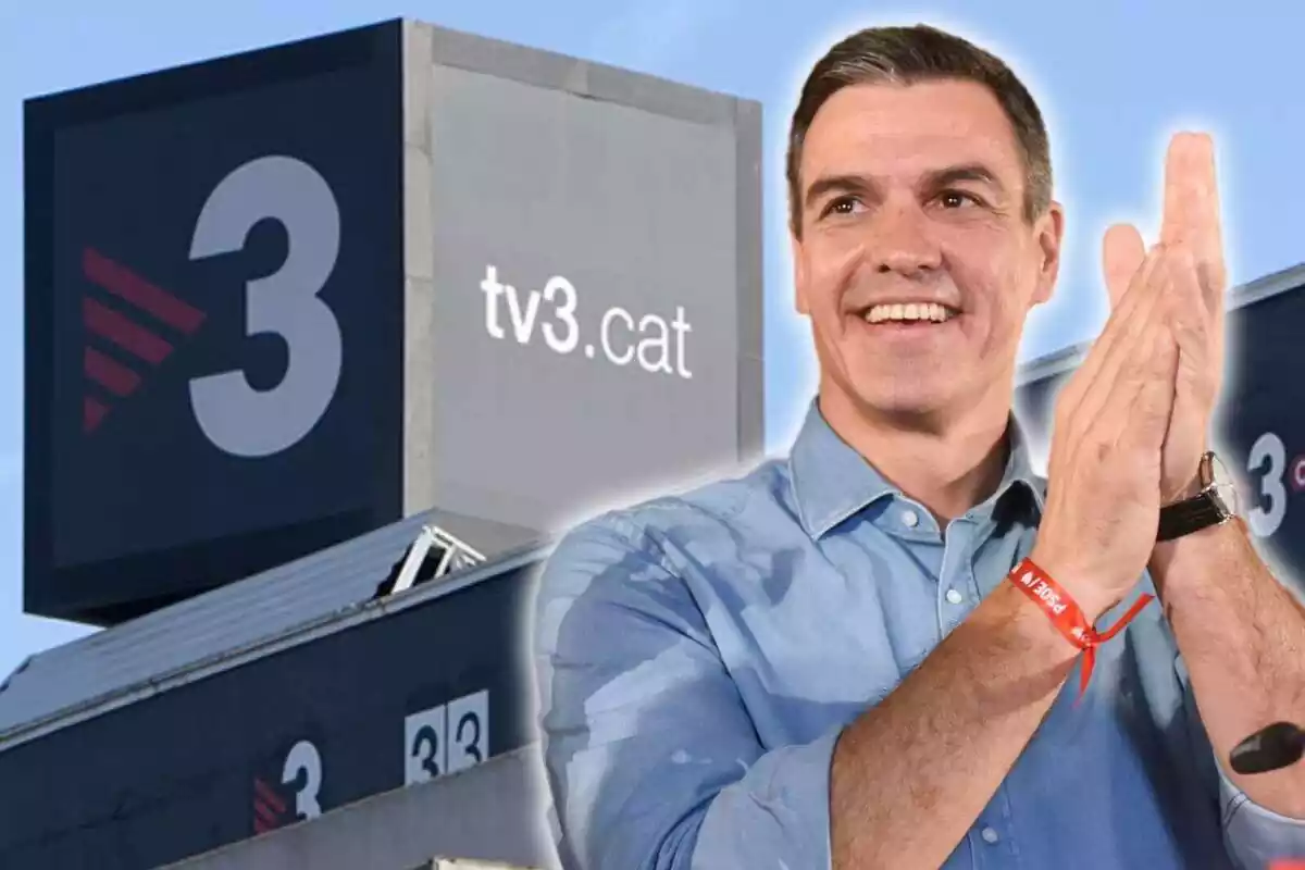 Muntatge amb una foto de fons del cartell de TV3 al terrat dels estudis i un pla mitjà de Pedro Sánchez somrient i aplaudint