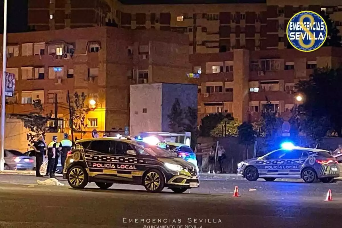 Foto de la policia local de Sevilla durant un atropellament