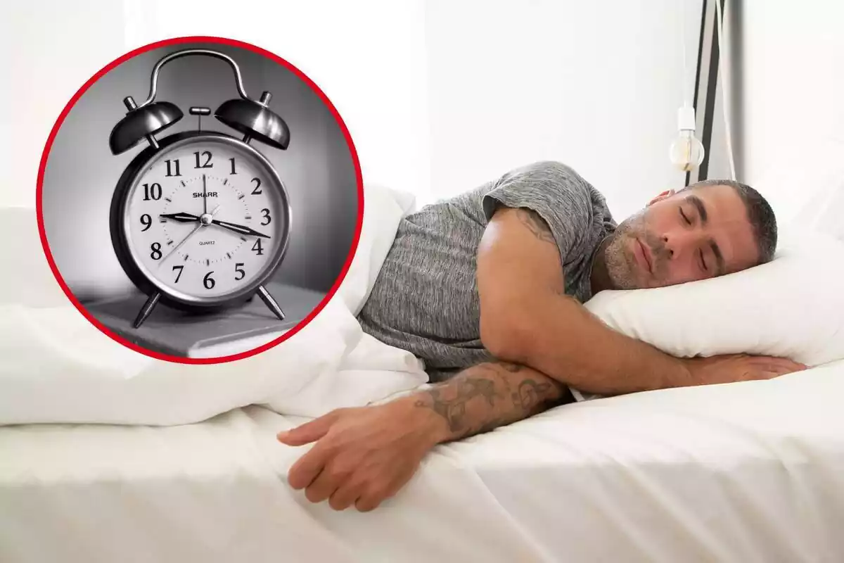 Muntatge amb home dormint i cercle vermell amb despertador