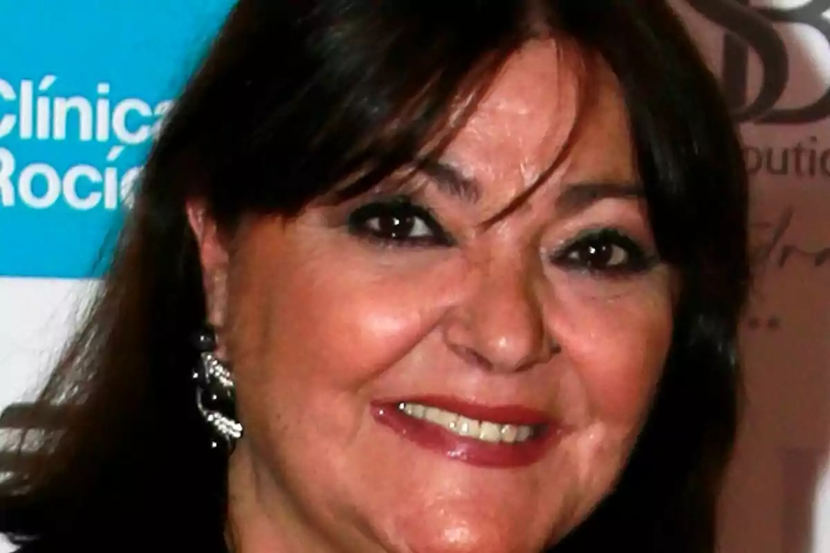 Close-up of Charo Reina at the Sevilla Magazine Awards.