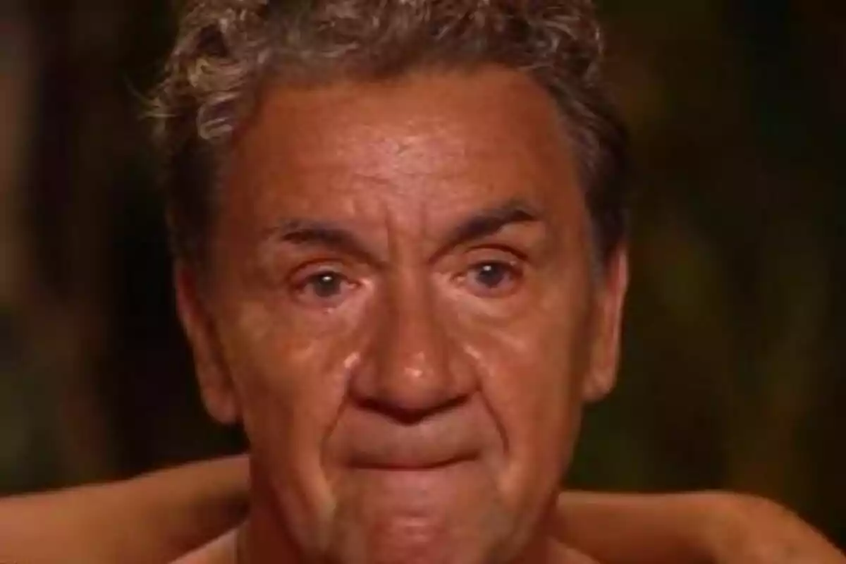 Close-up of Koldo Royo with a serious expression and tearful eyes on 'Survivor' 2025. Close-up of Koldo Royo with a serious expression and tearful eyes on 'Survivor' 2025.