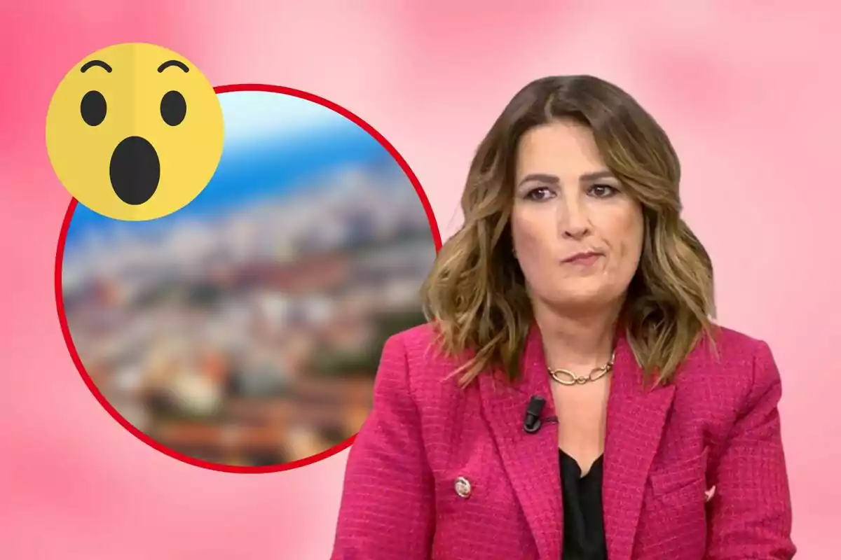 Dona amb jaqueta rosa i expressió seriosa davant d'un fons rosat amb un emoji sorprès i una imatge borrosa en un cercle vermell.