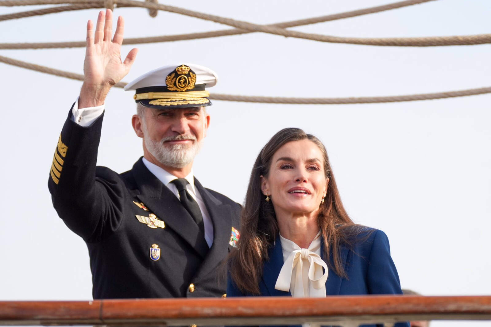 Gran sorpresa por el gesto de la reina Letizia al despedirse de la princesa  Leonor