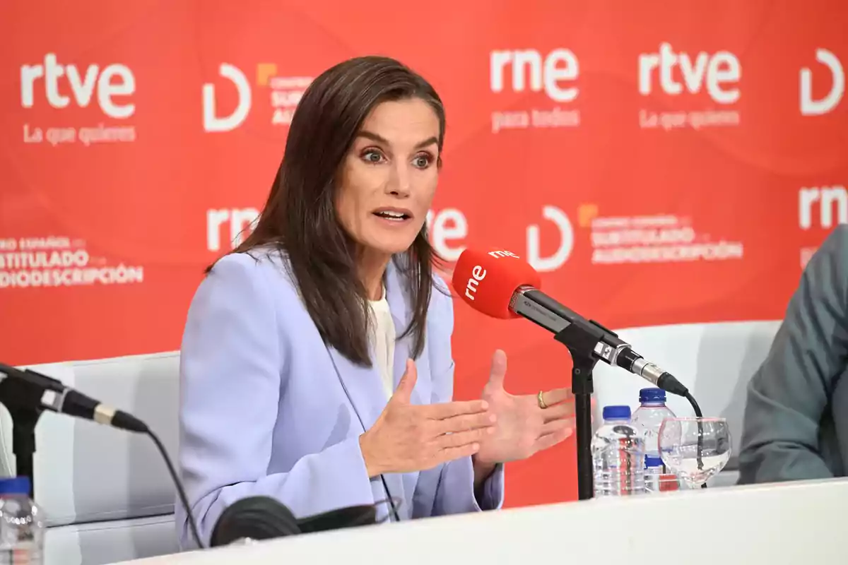 Queen Letizia attends the presentation of the “National Radio for All” service, on September 30, 2024 in Madrid. Queen Letizia attends the presentation of the “National Radio for All” service, on September 30, 2024 in Madrid.