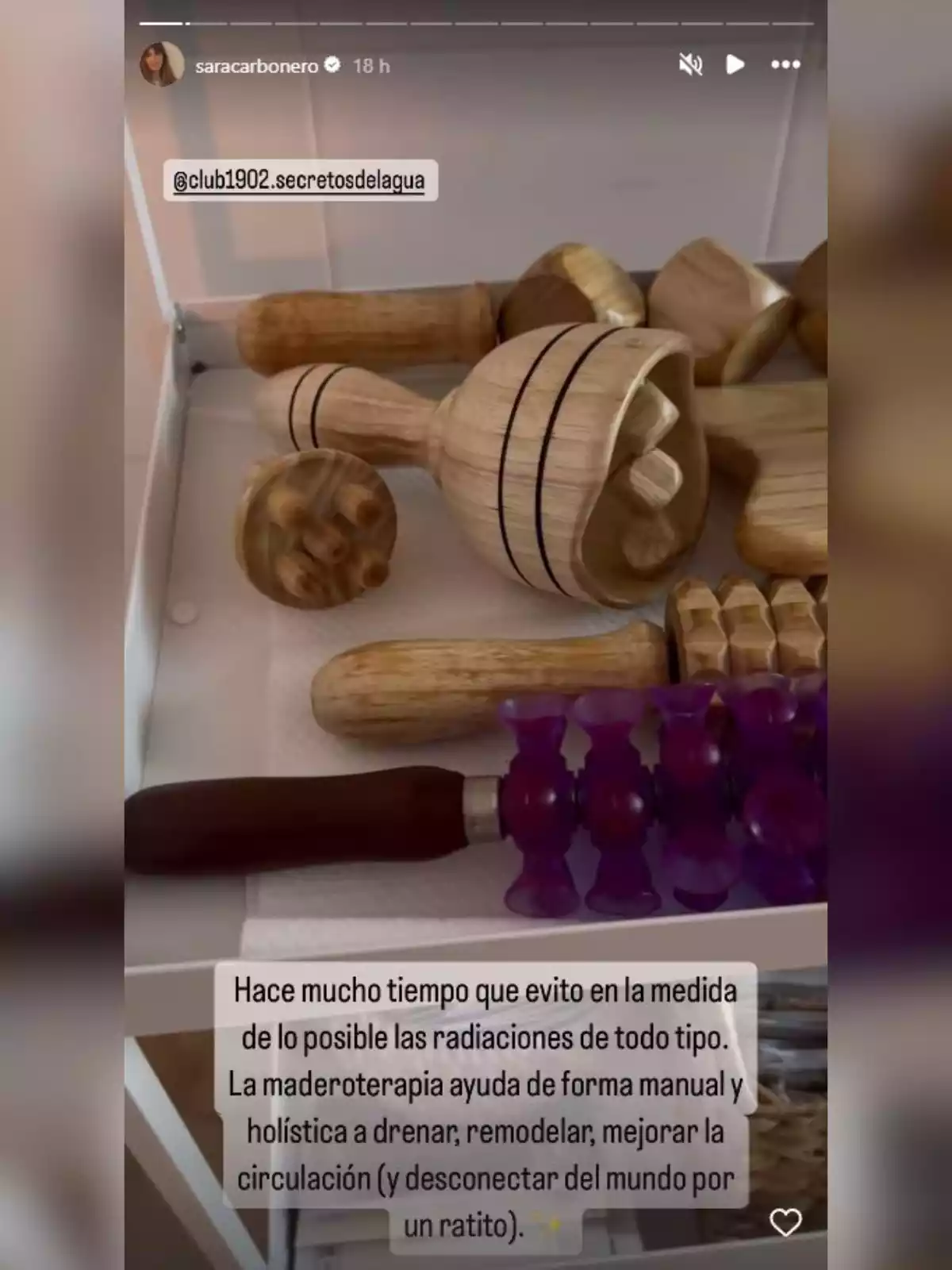 Storie de Sara Carbonero a Instagram amb eines de maderoteràpia el 13 de maig de 2024 Storie de Sara Carbonero a Instagram amb eines de maderoteràpia el 13 de maig de 2024