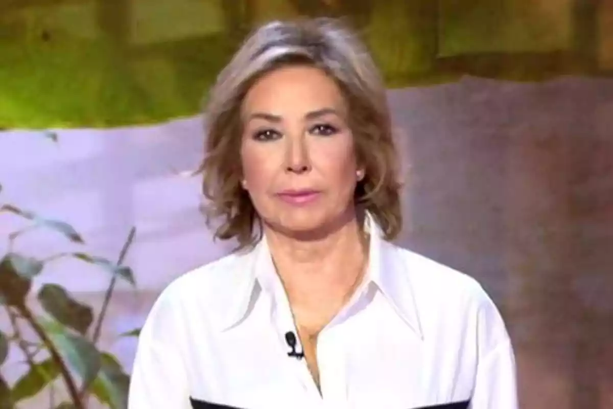 Ana Rosa Quintana presentant TardeAR aquest dilluns 30 d'octubre a Telecinco