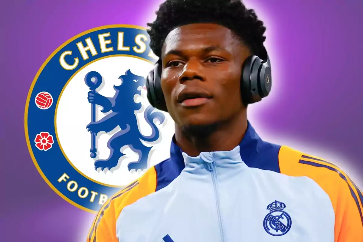 Un jugador de fútbol con auriculares y una chaqueta del Real Madrid aparece frente al logo del Chelsea sobre un fondo morado.